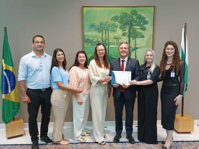 SOS de Laranjeiras do Sul recebe prÃªmio Atitude Inovadora em curitiba